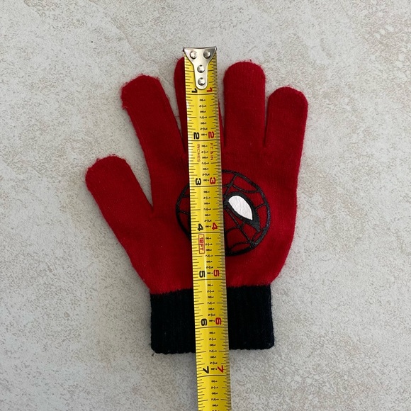Spider-Man Beanie & Gloves Kids - Picture 5 of 10